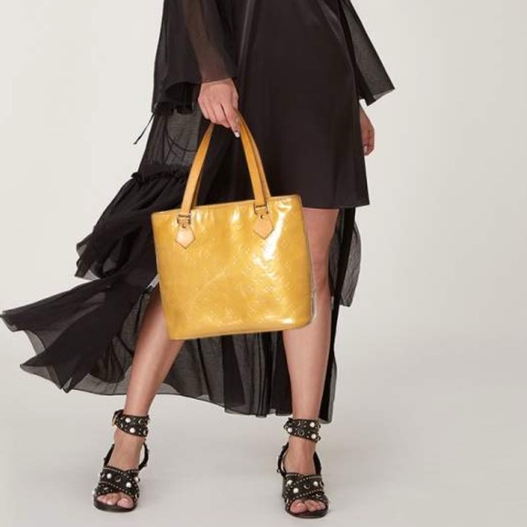 Louis Vuitton Handbags - Louis Vuitton Vernis Houston Patent Leather Handbag - Gold Hardware - Mustard